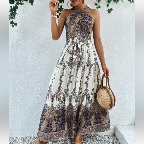 Boho Floral Paisley Print Sleeveless Halter Dress - Picture 4 of 6